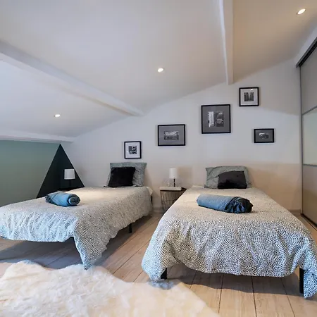 Holiday home Maison De Moderne Climatisee Avec Piscine Morieres-les-Avignon